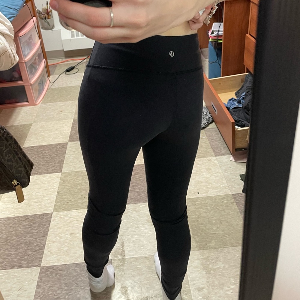 LuLu Lemon Black Leggings